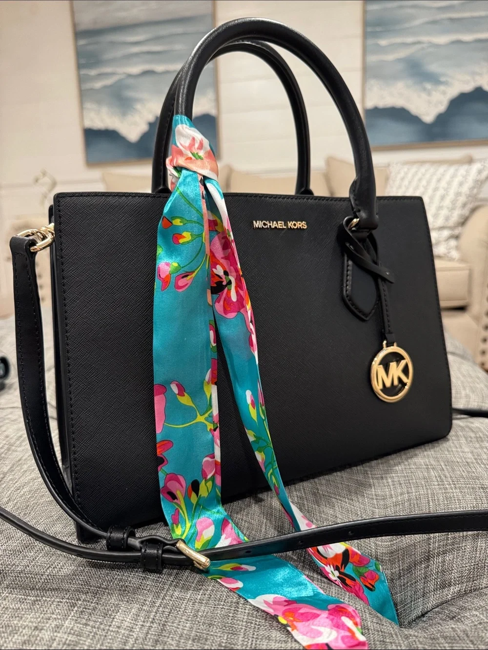 Michael Kors Bag Black Saffiano Leather Satchel Bag - Picture 3 of 17